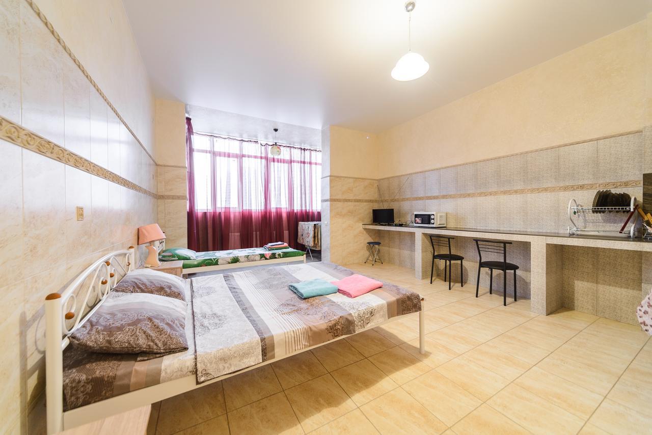 Квартира По Улице Коновальца, 36-Э Kyiv Exterior photo